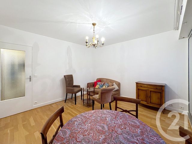 Appartement F2 &agrave; louer - 2 pi&egrave;ces - 42 m2 - Ivry Sur Seine - 94 - ILE-DE-FRANCE