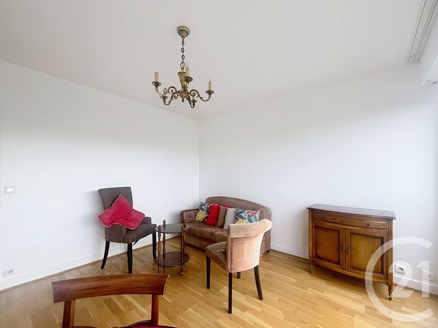 Appartement F2 à louer - 2 pièces - 42 m2 - Ivry Sur Seine - 94 - ILE-DE-FRANCE