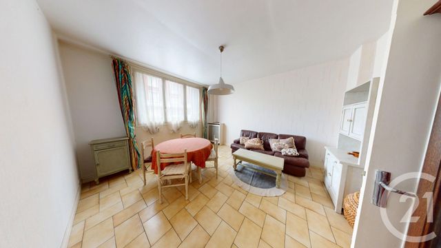 Appartement F2 à vendre - 2 pièces - 47 m2 - Ivry Sur Seine - 94 - ILE-DE-FRANCE