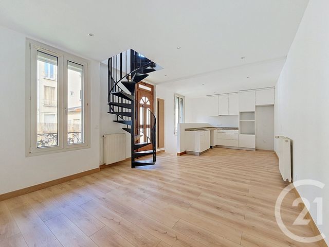 Maison &agrave; vendre - 4 pi&egrave;ces - 77,50 m2 - Villejuif - 94 - ILE-DE-FRANCE