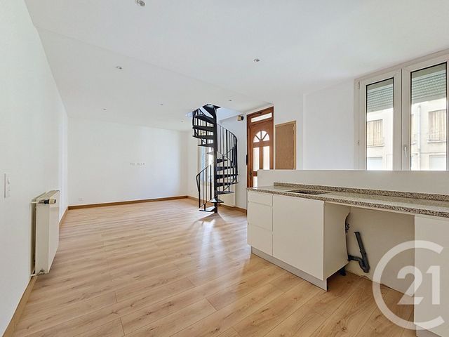 Maison &agrave; vendre - 4 pi&egrave;ces - 77,50 m2 - Villejuif - 94 - ILE-DE-FRANCE