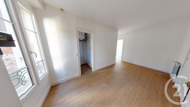 Afficher la photo en grand Appartement F2 à vendre - 2 pièces - 23,80 m2 - Ivry Sur Seine - 94 - ILE-DE-FRANCE