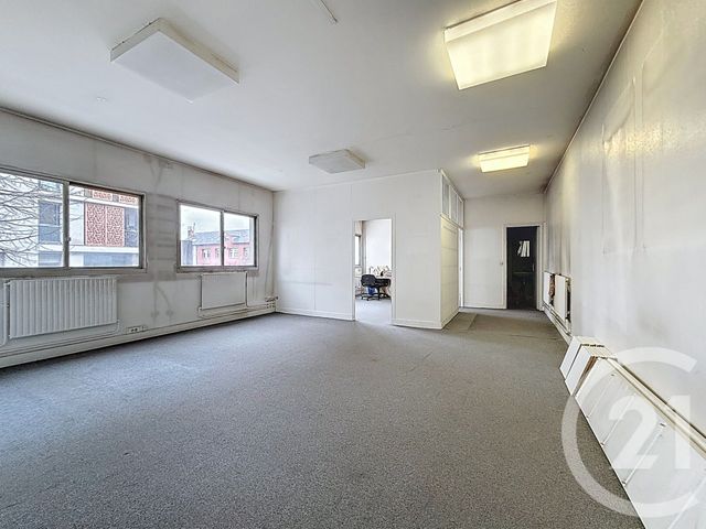 Afficher la photo en grand Divers à vendre - 84,05 m2 - Ivry Sur Seine - 94 - ILE-DE-FRANCE