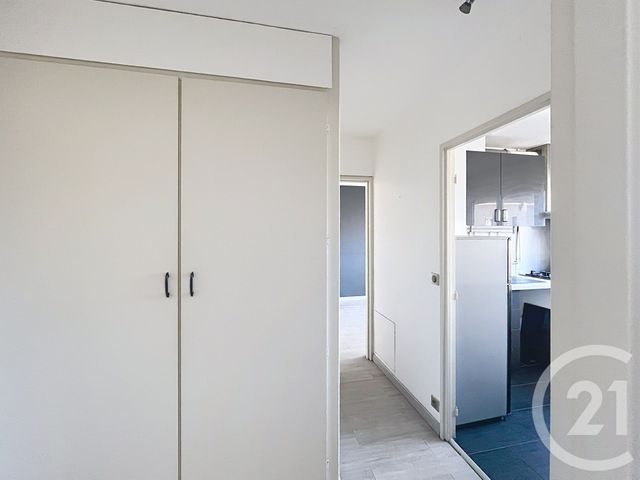 Appartement F2 &agrave; louer - 2 pi&egrave;ces - 44,01 m2 - Ivry Sur Seine - 94 - ILE-DE-FRANCE