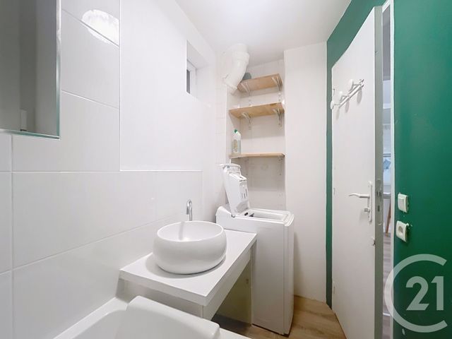 Afficher la photo en grand Appartement F2 à louer - 2 pièces - 32,74 m2 - Ivry Sur Seine - 94 - ILE-DE-FRANCE