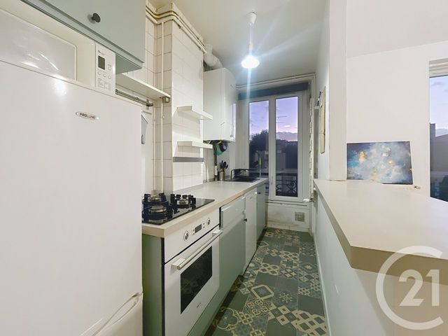 Afficher la photo en grand Appartement F2 à louer - 2 pièces - 32,74 m2 - Ivry Sur Seine - 94 - ILE-DE-FRANCE