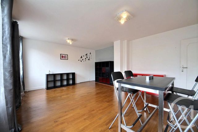 Appartement F3 à louer - 3 pièces - 52,19 m2 - Ivry Sur Seine - 94 - ILE-DE-FRANCE