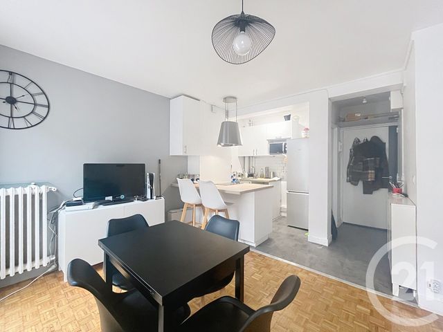 Appartement F2 à louer - 2 pièces - 30,86 m2 - Ivry Sur Seine - 94 - ILE-DE-FRANCE