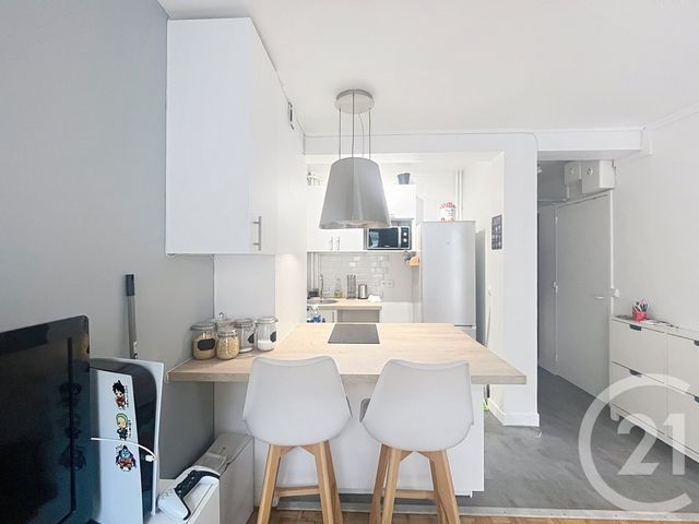 Appartement F2 à louer - 2 pièces - 30,86 m2 - Ivry Sur Seine - 94 - ILE-DE-FRANCE