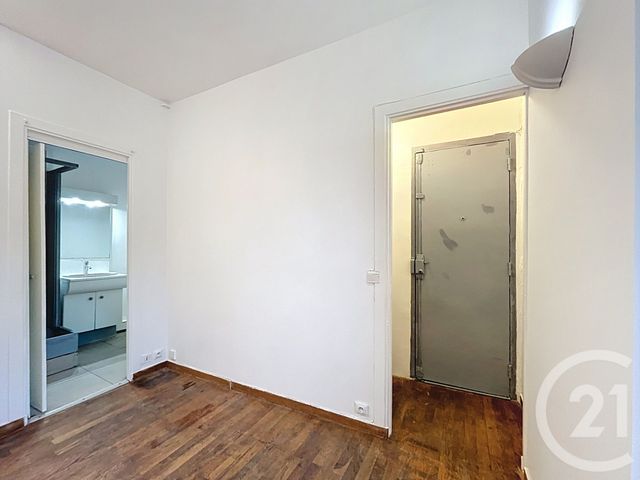 Appartement F2 &agrave; louer - 2 pi&egrave;ces - 34,25 m2 - Ivry Sur Seine - 94 - ILE-DE-FRANCE