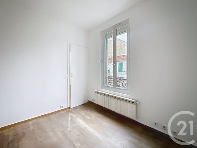 Appartement F2 &agrave; louer - 2 pi&egrave;ces - 34,25 m2 - Ivry Sur Seine - 94 - ILE-DE-FRANCE