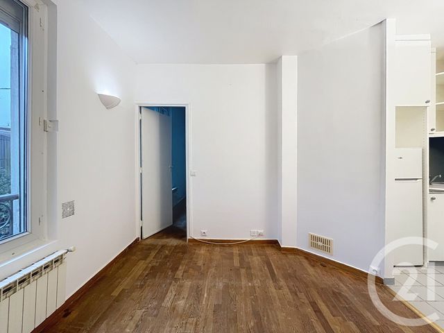 Appartement F2 &agrave; louer - 2 pi&egrave;ces - 34,25 m2 - Ivry Sur Seine - 94 - ILE-DE-FRANCE
