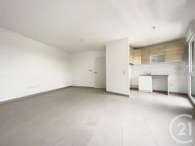 Appartement F3 &agrave; louer - 3 pi&egrave;ces - 60,26 m2 - Villejuif - 94 - ILE-DE-FRANCE