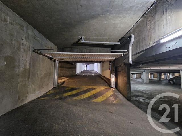 Parking &agrave; vendre - 13,50 m2 - Ivry Sur Seine - 94 - ILE-DE-FRANCE
