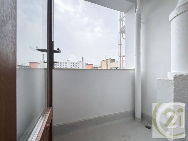 Appartement F3 &agrave; louer - 3 pi&egrave;ces - 50,12 m2 - Ivry Sur Seine - 94 - ILE-DE-FRANCE