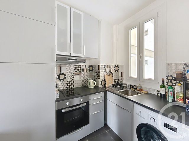 Appartement F2 &agrave; louer - 2 pi&egrave;ces - 31,40 m2 - Paris - 75013 - ILE-DE-FRANCE