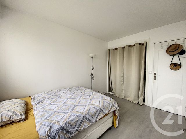 Appartement F3 &agrave; louer - 3 pi&egrave;ces - 67,83 m2 - Ivry Sur Seine - 94 - ILE-DE-FRANCE