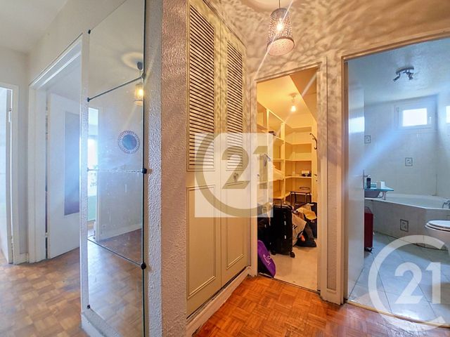 Appartement F2 &agrave; vendre - 2 pi&egrave;ces - 54,89 m2 - Ivry Sur Seine - 94 - ILE-DE-FRANCE