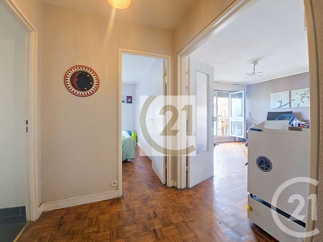 Appartement F2 &agrave; vendre - 2 pi&egrave;ces - 54,89 m2 - Ivry Sur Seine - 94 - ILE-DE-FRANCE