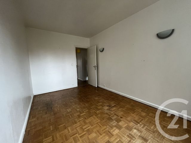 Appartement F4 &agrave; louer - 4 pi&egrave;ces - 84,84 m2 - Ivry Sur Seine - 94 - ILE-DE-FRANCE