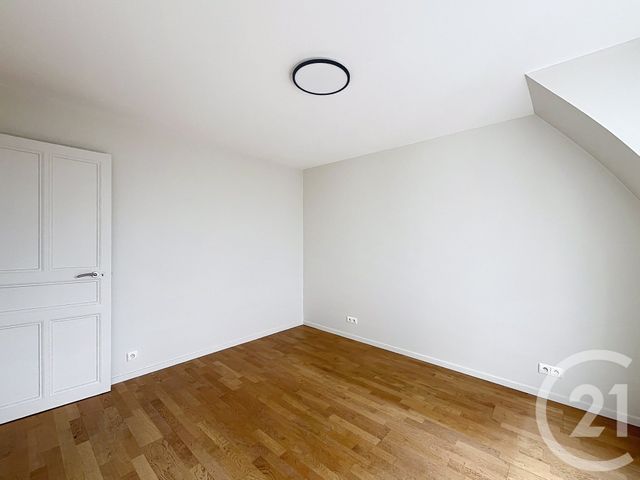 Appartement Duplex &agrave; louer - 6 pi&egrave;ces - 100,10 m2 - Vitry Sur Seine - 94 - ILE-DE-FRANCE