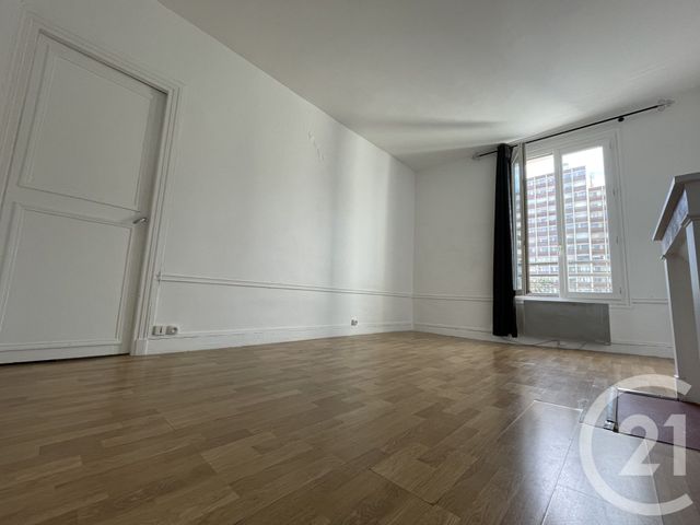Appartement F2 &agrave; louer - 2 pi&egrave;ces - 32,98 m2 - Ivry Sur Seine - 94 - ILE-DE-FRANCE