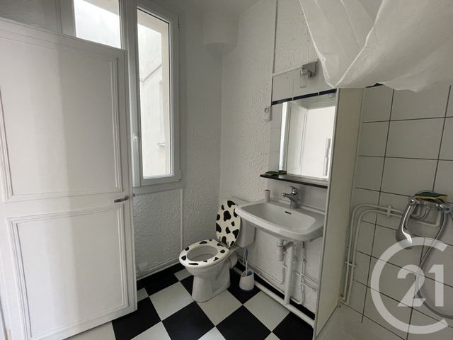 Appartement F2 &agrave; louer - 2 pi&egrave;ces - 32,98 m2 - Ivry Sur Seine - 94 - ILE-DE-FRANCE