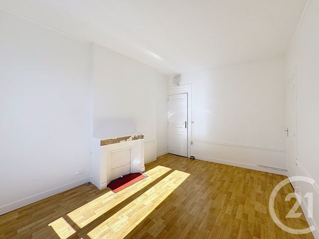 Appartement F2 &agrave; louer - 2 pi&egrave;ces - 32,98 m2 - Ivry Sur Seine - 94 - ILE-DE-FRANCE