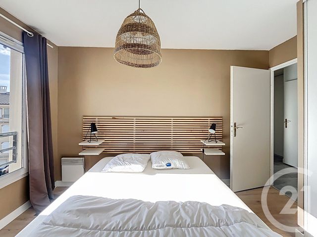 Appartement F3 &agrave; louer - 3 pi&egrave;ces - 59,41 m2 - Vitry Sur Seine - 94 - ILE-DE-FRANCE