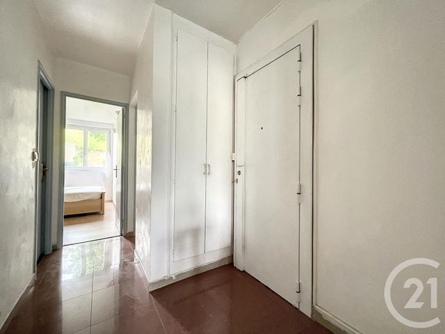Appartement F3 &agrave; louer - 3 pi&egrave;ces - 50,64 m2 - Ivry Sur Seine - 94 - ILE-DE-FRANCE