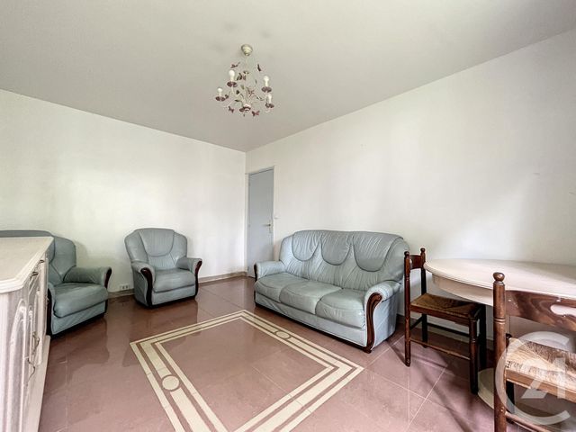 Appartement F3 &agrave; louer - 3 pi&egrave;ces - 50,64 m2 - Ivry Sur Seine - 94 - ILE-DE-FRANCE