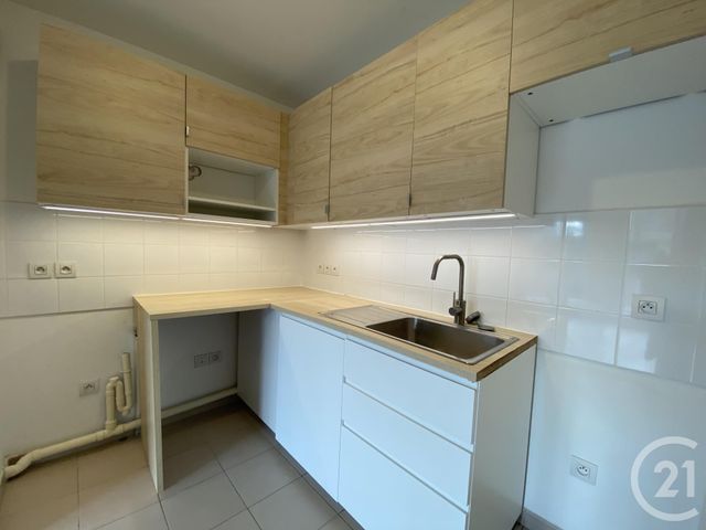 Appartement F2 &agrave; louer - 2 pi&egrave;ces - 45,15 m2 - Ivry Sur Seine - 94 - ILE-DE-FRANCE