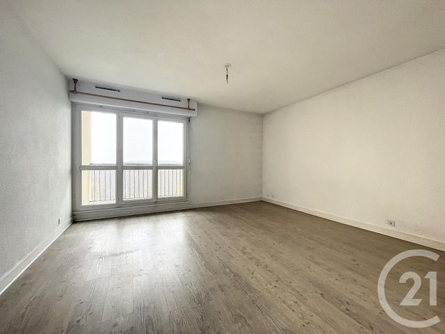 Appartement F1 &agrave; louer - 1 pi&egrave;ce - 33,82 m2 - Ivry Sur Seine - 94 - ILE-DE-FRANCE