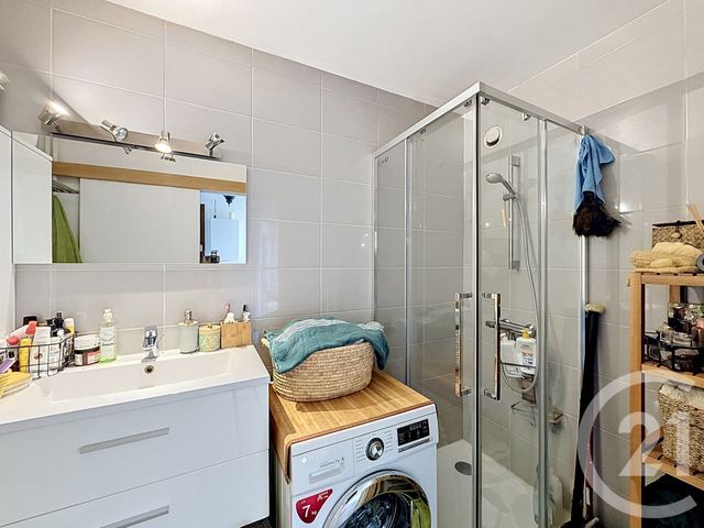 Appartement Studio &agrave; vendre - 1 pi&egrave;ce - 29,88 m2 - Ivry Sur Seine - 94 - ILE-DE-FRANCE
