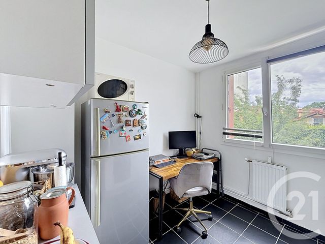 Appartement Studio &agrave; vendre - 1 pi&egrave;ce - 29,88 m2 - Ivry Sur Seine - 94 - ILE-DE-FRANCE