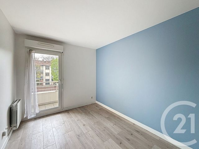 Appartement &agrave; vendre - 3 pi&egrave;ces - 66,98 m2 - Ivry Sur Seine - 94 - ILE-DE-FRANCE