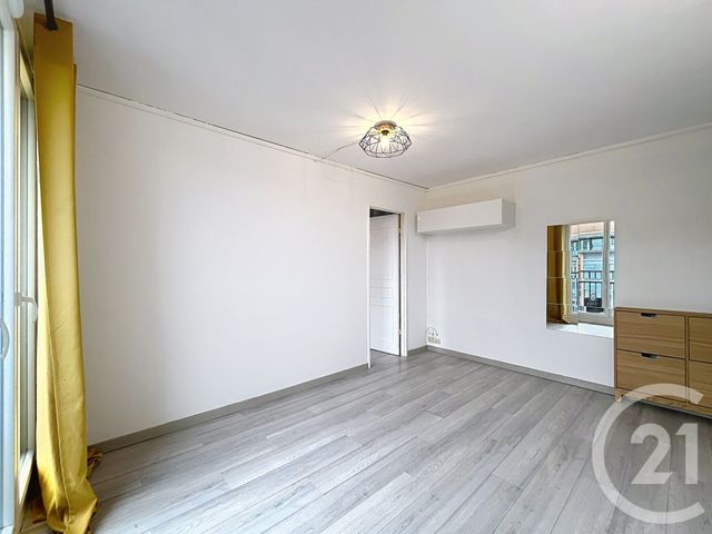 Appartement F2 &agrave; louer - 2 pi&egrave;ces - 41,64 m2 - Ivry Sur Seine - 94 - ILE-DE-FRANCE