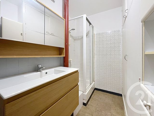 Appartement F2 &agrave; louer - 2 pi&egrave;ces - 41,64 m2 - Ivry Sur Seine - 94 - ILE-DE-FRANCE