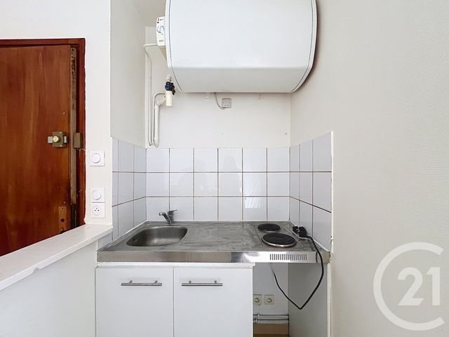 Appartement F1 &agrave; louer - 1 pi&egrave;ce - 19,30 m2 - Ivry Sur Seine - 94 - ILE-DE-FRANCE