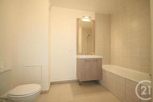 Appartement F2 &agrave; louer - 2 pi&egrave;ces - 41,13 m2 - Villejuif - 94 - ILE-DE-FRANCE