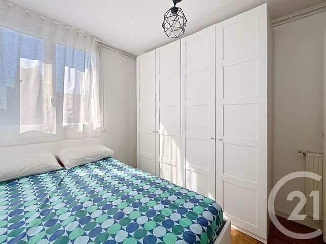 Appartement F5 &agrave; louer - 5 pi&egrave;ces - 88,47 m2 - Ivry Sur Seine - 94 - ILE-DE-FRANCE