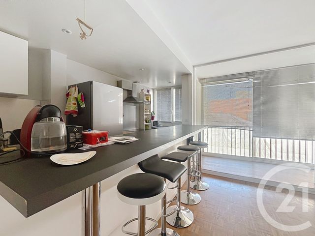 Appartement F5 &agrave; louer - 5 pi&egrave;ces - 88,47 m2 - Ivry Sur Seine - 94 - ILE-DE-FRANCE