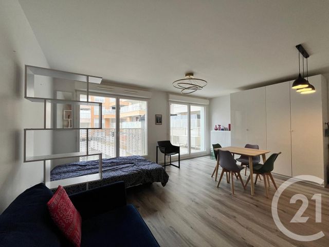 Appartement Studio &agrave; louer - 1 pi&egrave;ce - 34,83 m2 - Ivry Sur Seine - 94 - ILE-DE-FRANCE