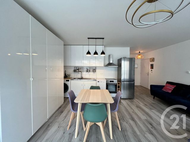 Appartement Studio &agrave; louer - 1 pi&egrave;ce - 34,83 m2 - Ivry Sur Seine - 94 - ILE-DE-FRANCE