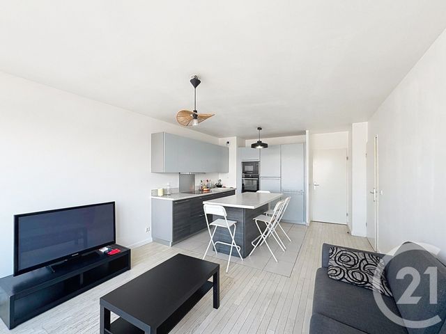 Appartement F4 &agrave; louer - 4 pi&egrave;ces - 73,35 m2 - Ivry Sur Seine - 94 - ILE-DE-FRANCE