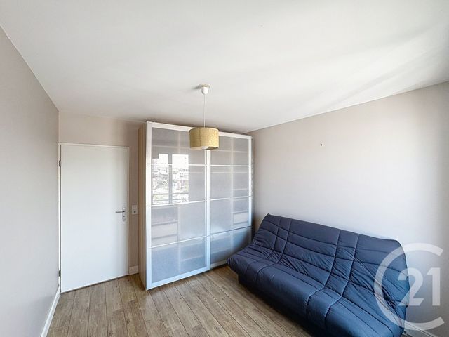Appartement F4 &agrave; louer - 4 pi&egrave;ces - 73,35 m2 - Ivry Sur Seine - 94 - ILE-DE-FRANCE