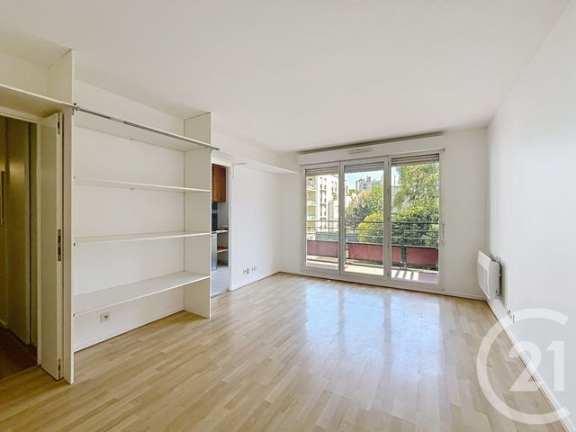 Appartement F2 &agrave; louer - 2 pi&egrave;ces - 44,83 m2 - Ivry Sur Seine - 94 - ILE-DE-FRANCE