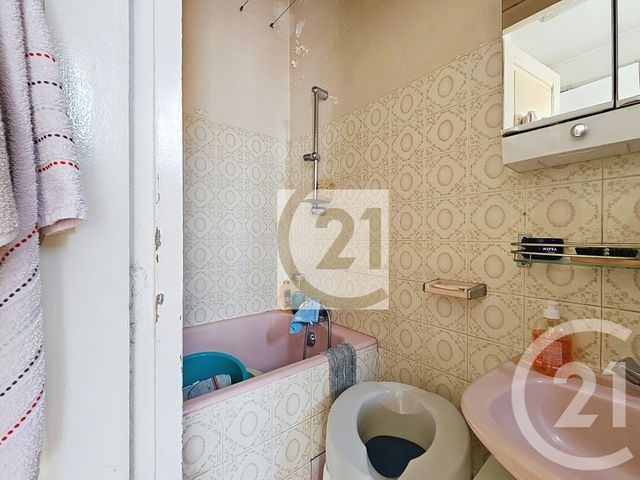 Appartement F2 &agrave; vendre - 2 pi&egrave;ces - 35,83 m2 - Ivry Sur Seine - 94 - ILE-DE-FRANCE