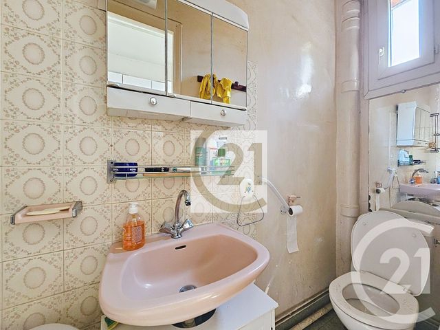 Appartement F2 &agrave; vendre - 2 pi&egrave;ces - 35,83 m2 - Ivry Sur Seine - 94 - ILE-DE-FRANCE