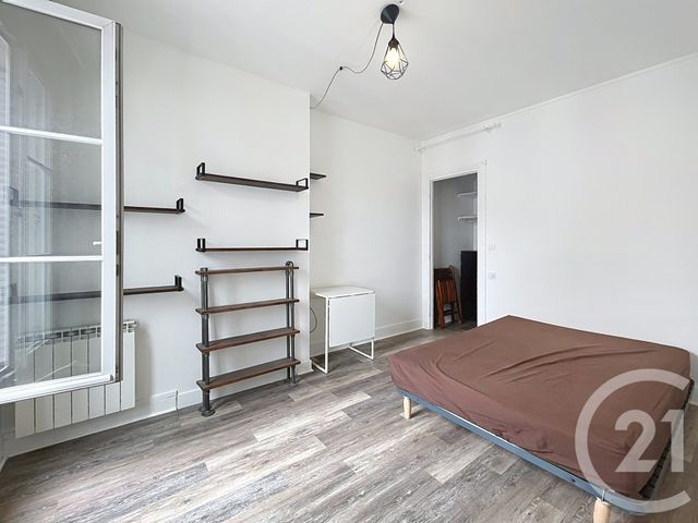 Appartement F2 &agrave; louer - 2 pi&egrave;ces - 36,22 m2 - Ivry Sur Seine - 94 - ILE-DE-FRANCE